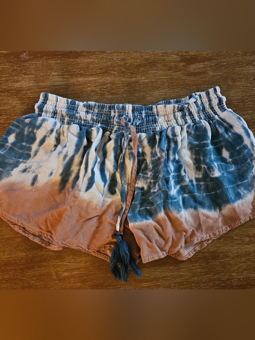 Ocean Drive Tie-Dye Athletic Beach Shorts in Blue and Brown Size Medium Boho